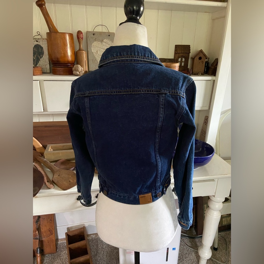 Levi’s - Picture 2 of 4